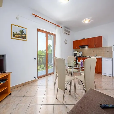 In With Heated Pool & Sea View * Drenje (Istria)